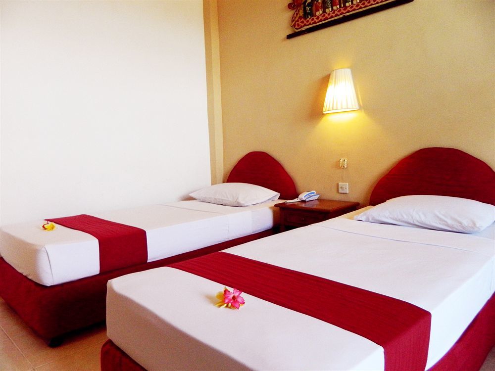 Hotel Ratna Kuta Lombok Exterior foto