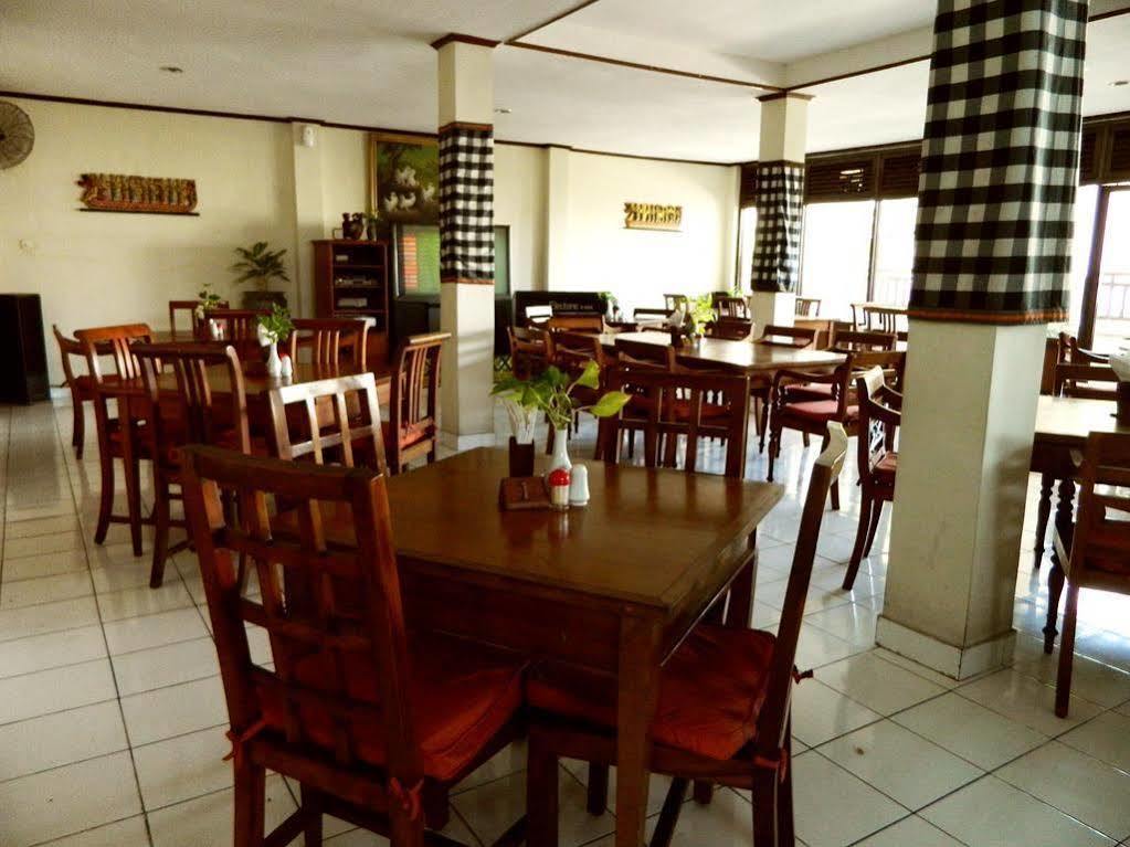 Hotel Ratna Kuta Lombok Exterior foto